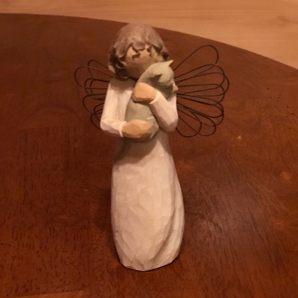 Willow Tree Angel with affection CAT